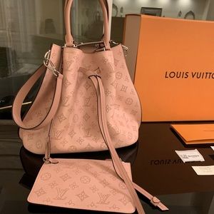 Louis Vuitton Girolata Mahina Mgnolia handbag